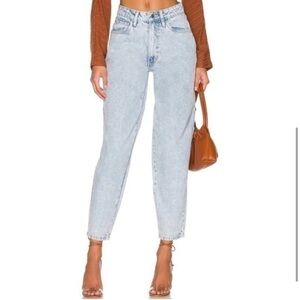 WEWOREWHAT Dani Boyfriend in Super Light Jeans